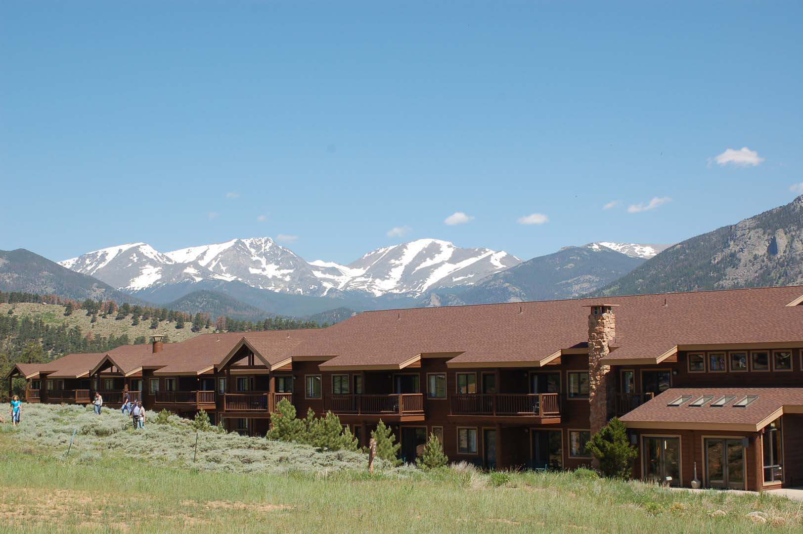 Lodge with mountains in background