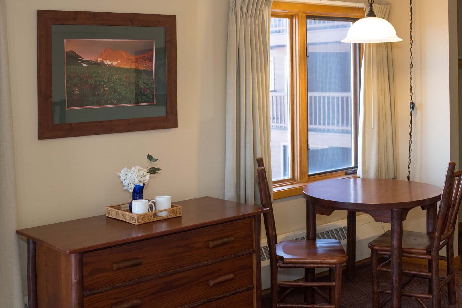 sitting area in lodge room